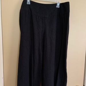 Black Wide-Legged Cato Gouchos